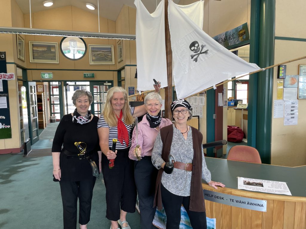Library week 2022_Pirates and ship close