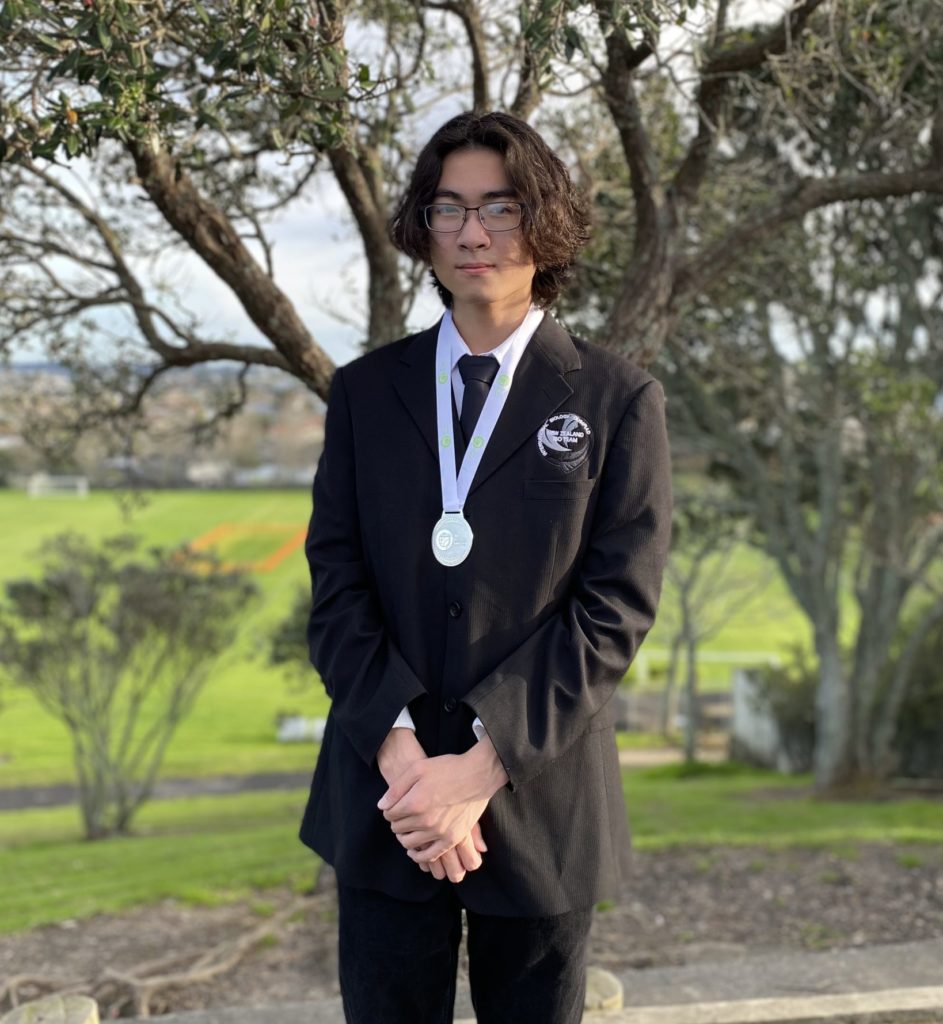 IB student Richard Li achieved a perfect score of 45 points, putting him in the top one per cent of students worldwide_